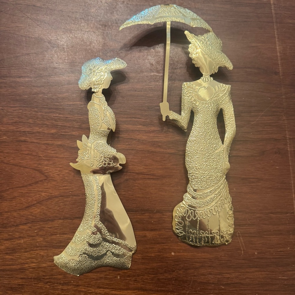 Home Interiors #1142 Victorian Ladies Metal Gold tone Wall Hanging USA